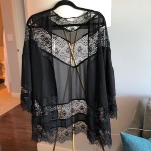 Lace kimono